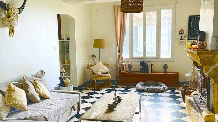 Equestrian property  Vaucluse