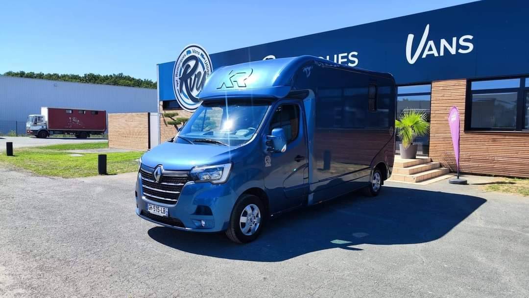 Horsebox HGV Krismar  2023 New