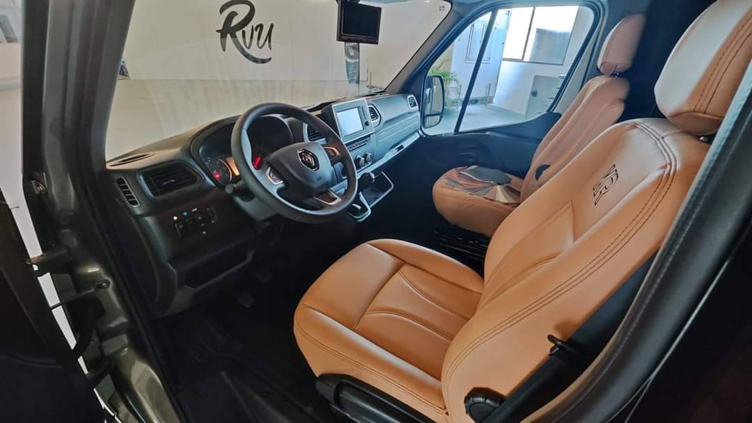 Horsebox HGV Krismar  2023 New