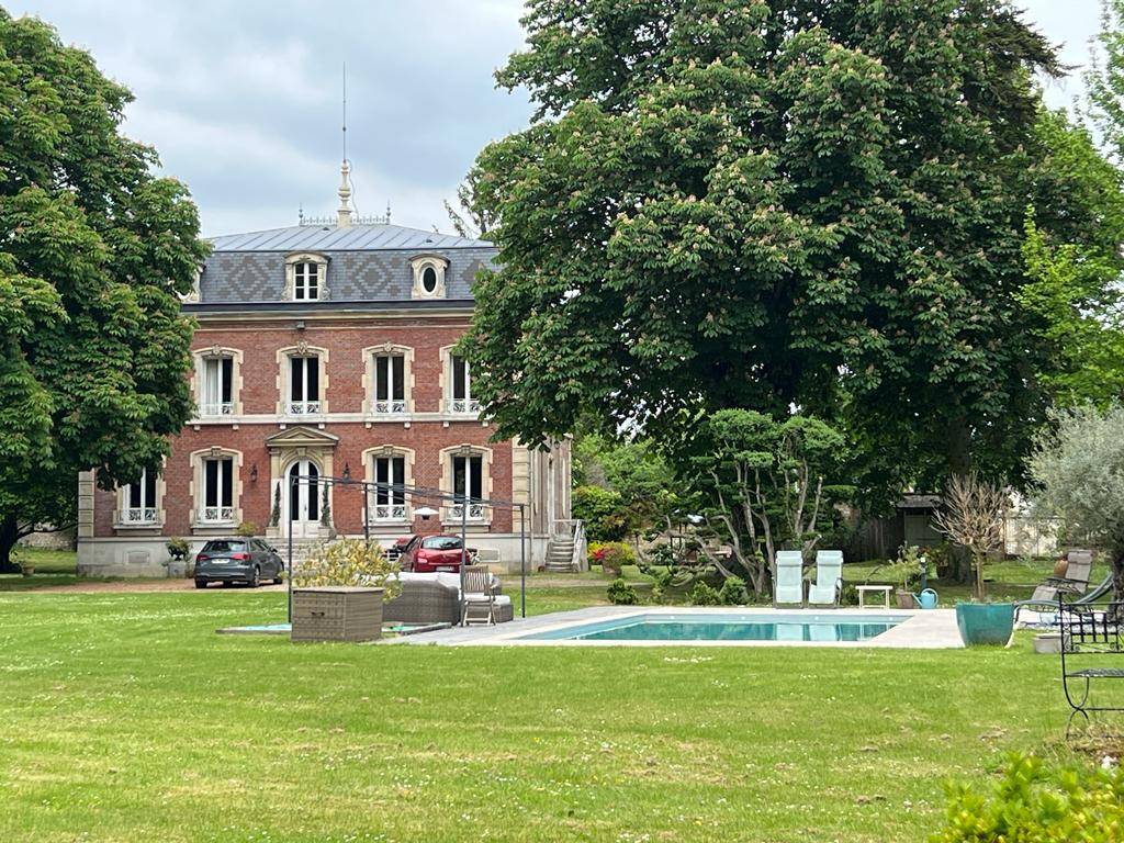 Luxurious equestrian property  Eure