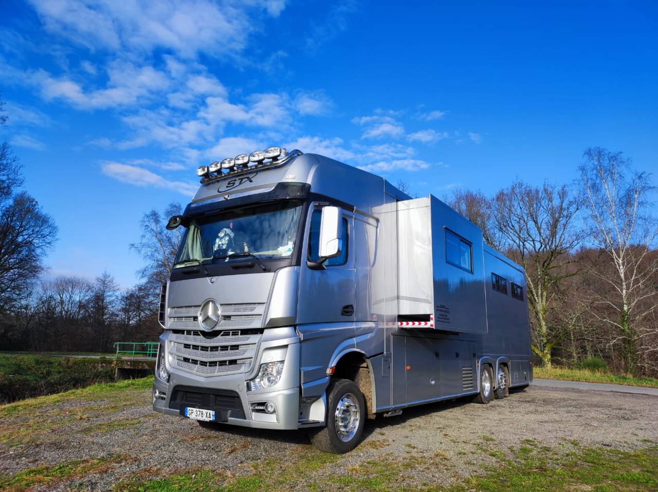 Horsebox NON-HGV STX MERCEDES 2018 Used