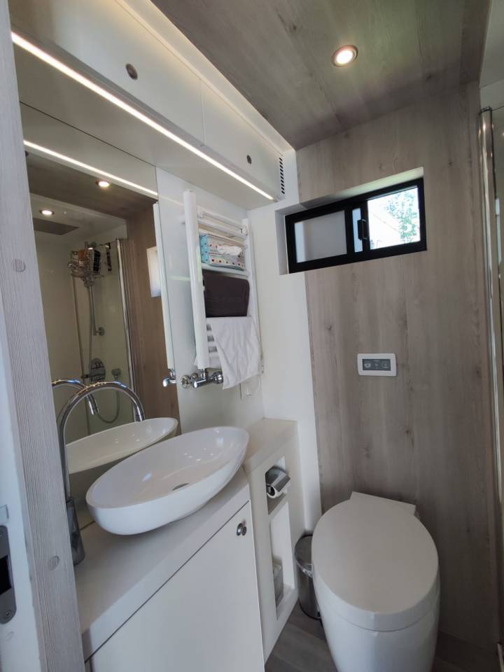Horsebox NON-HGV STX MERCEDES 2018 Used