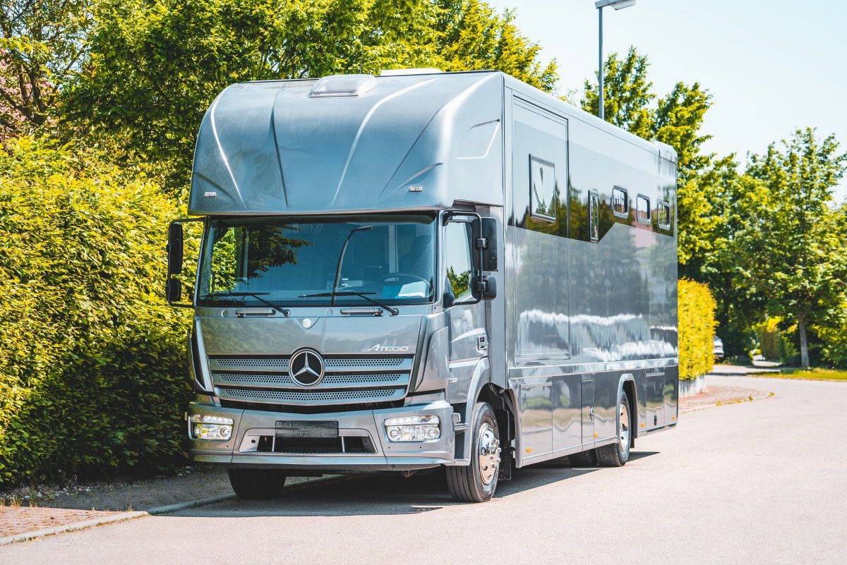 Horsebox NON-HGV Mercedes MERCEDES-BENZ 0 Used