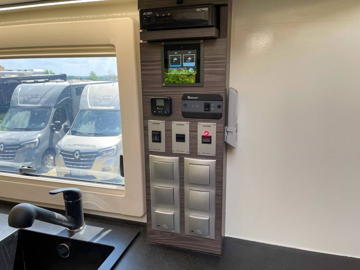 Horsebox NON-HGV Mercedes MERCEDES-BENZ 0 Used