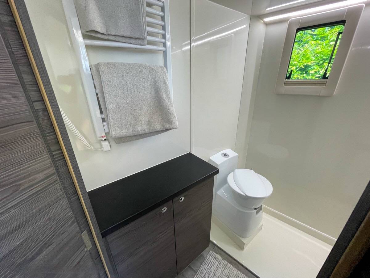 Horsebox NON-HGV Mercedes MERCEDES-BENZ 0 Used