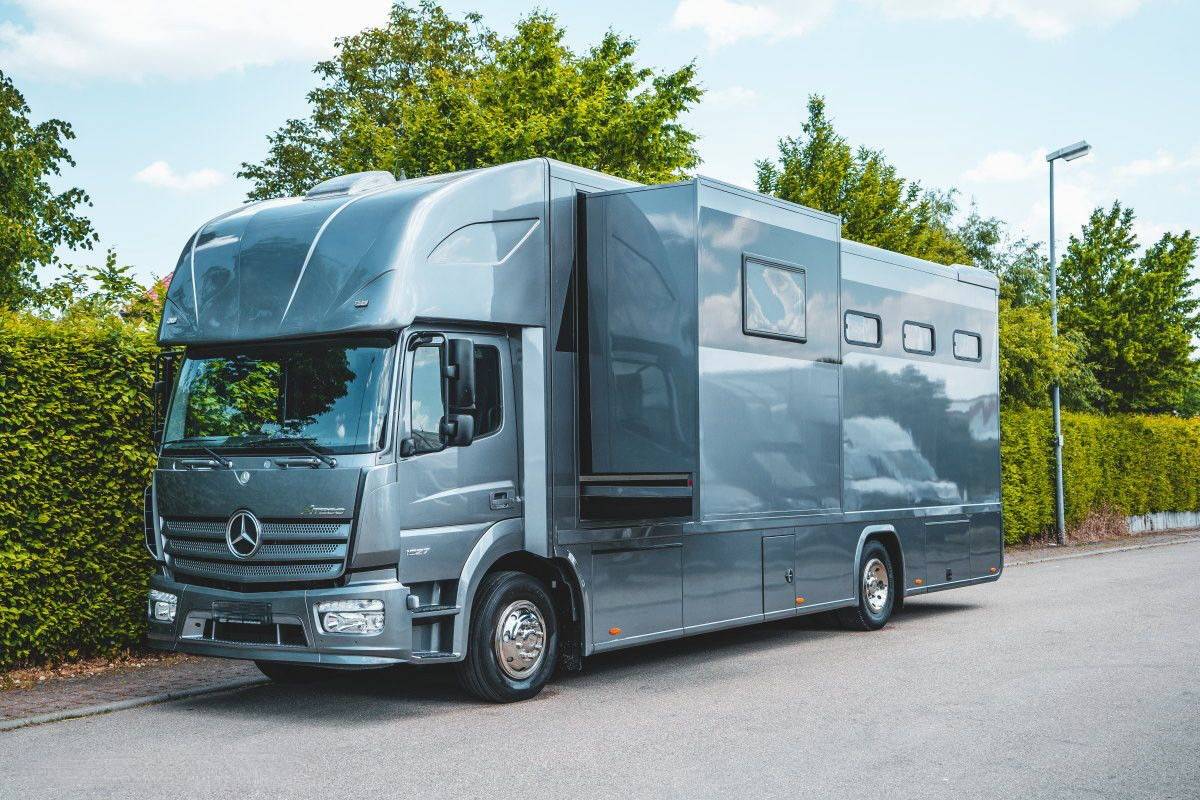 Horsebox NON-HGV Mercedes MERCEDES-BENZ 0 Used