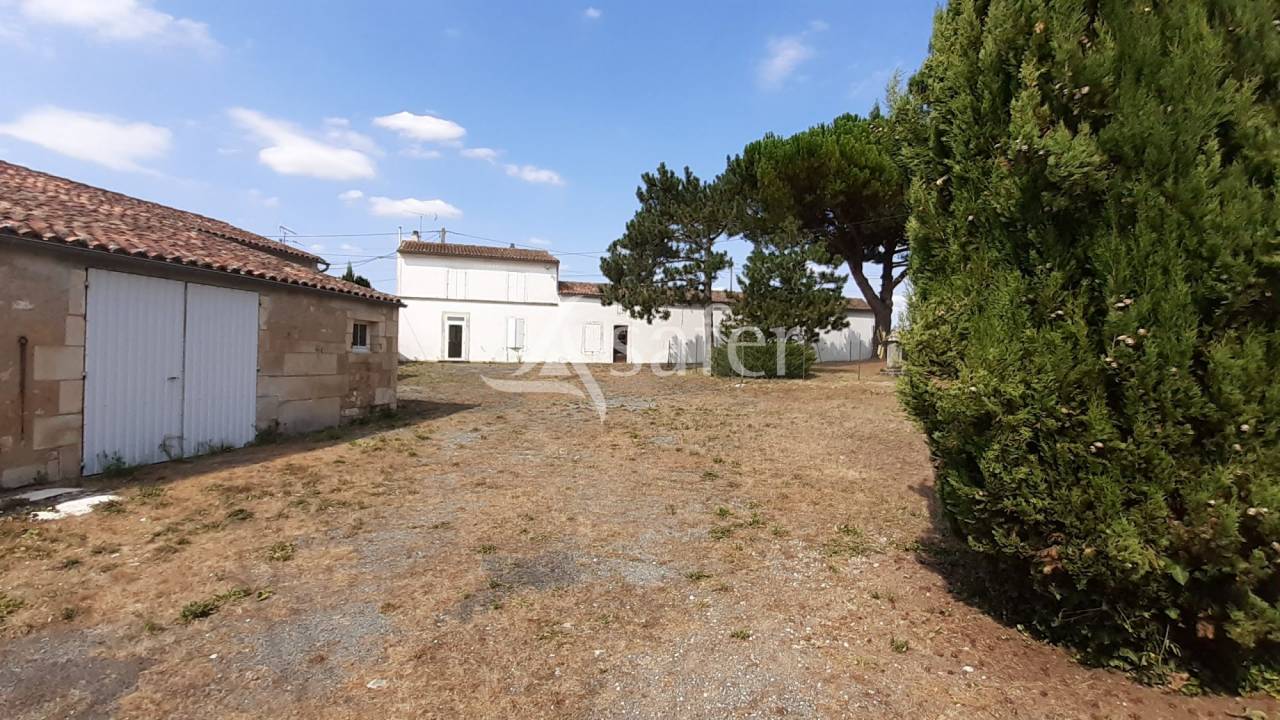 Other agricultural property  Charente-Maritime