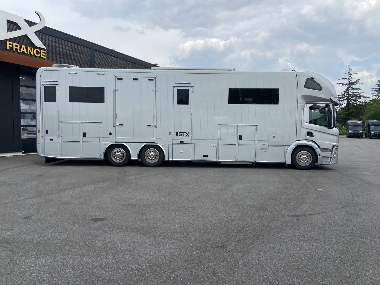 Horsebox NON-HGV STX  2025 New