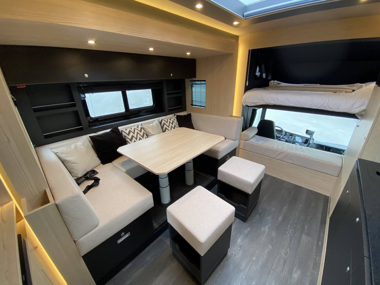 Horsebox NON-HGV STX  2025 New