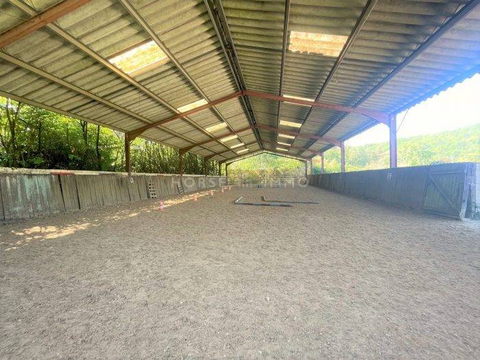 Equestrian property  Côte d'Or