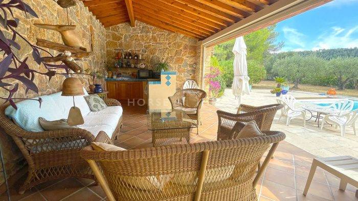 Luxurious equestrian property  Var