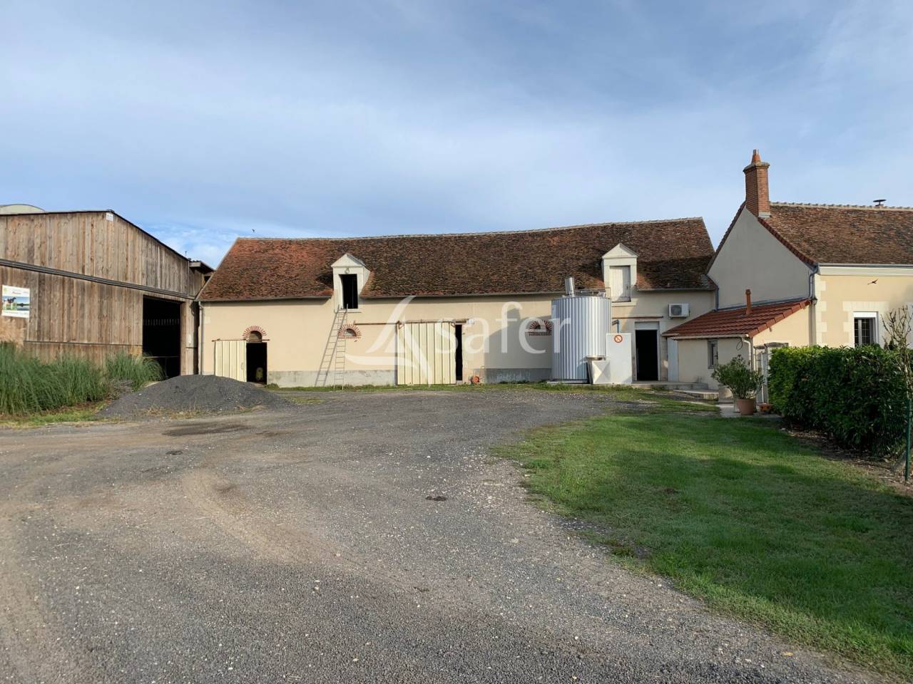 Grain farm  Loir-et-Cher
