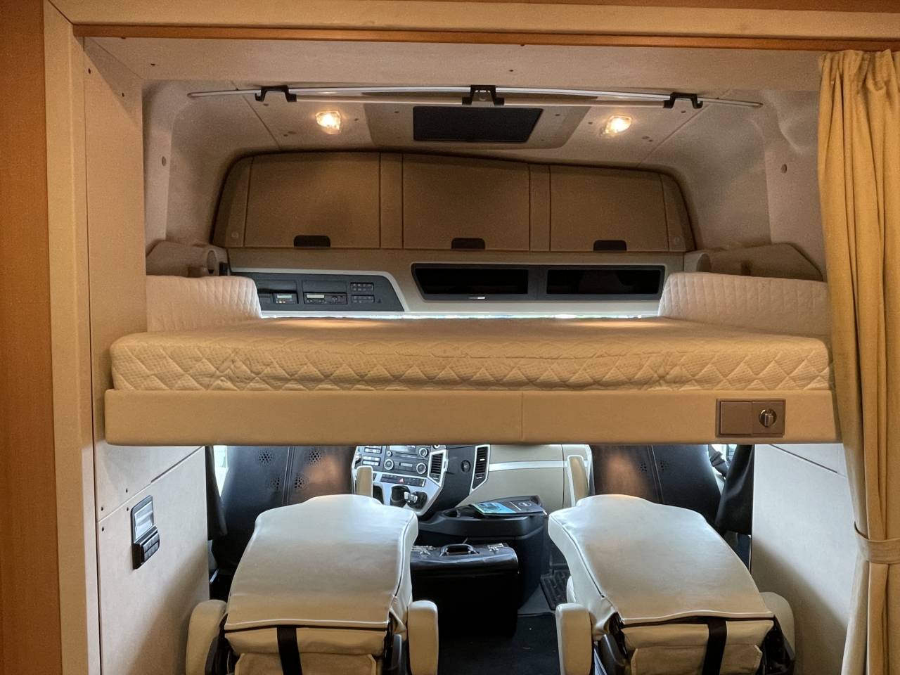 Horsebox NON-HGV Ketterer MERCEDES 2013 Used