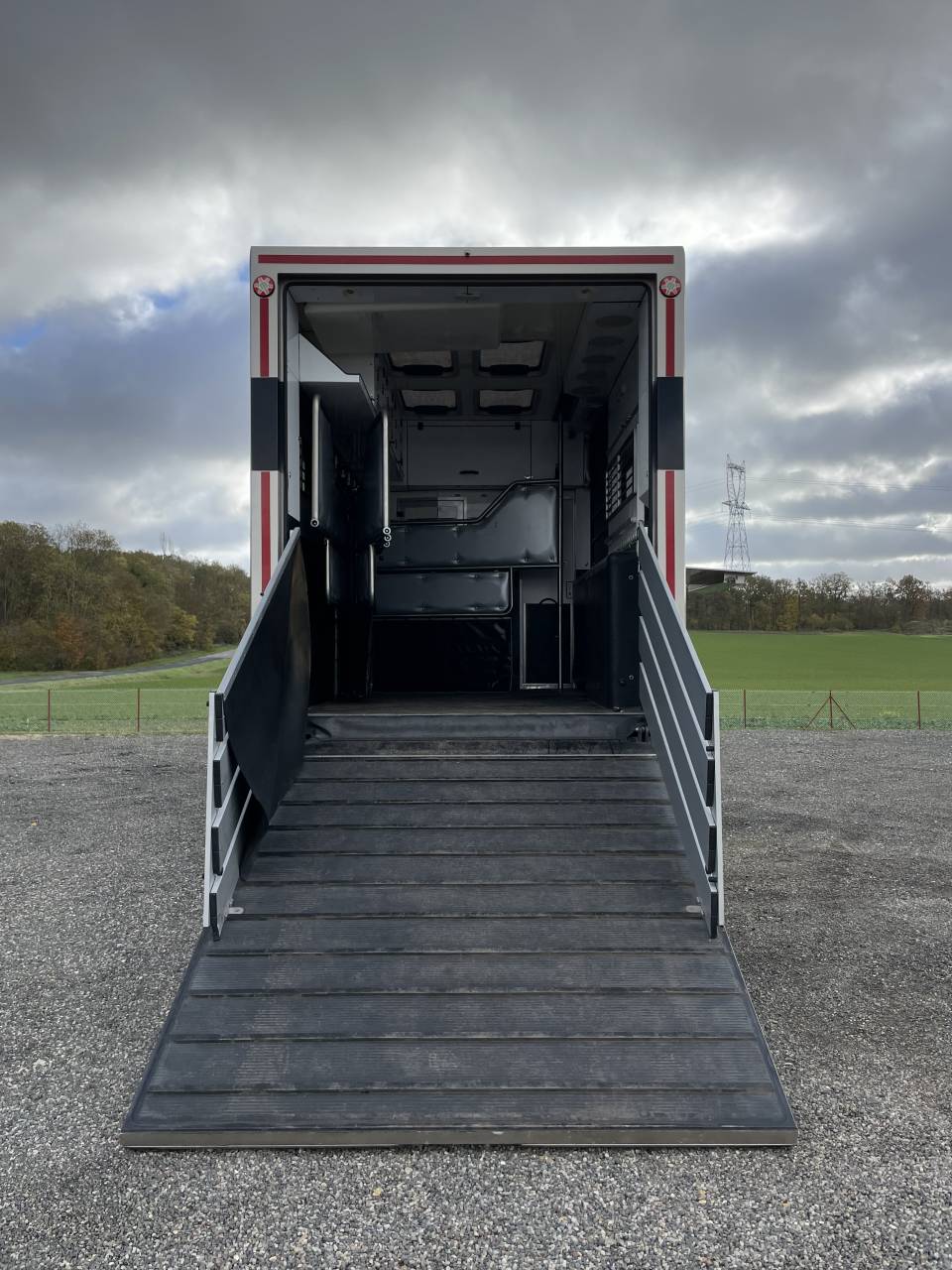 Horsebox NON-HGV Ketterer MERCEDES 2013 Used