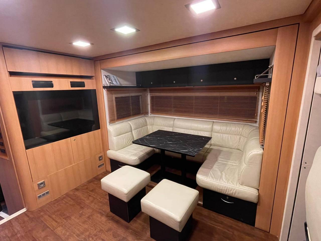 Horsebox NON-HGV Ketterer MERCEDES 2013 Used