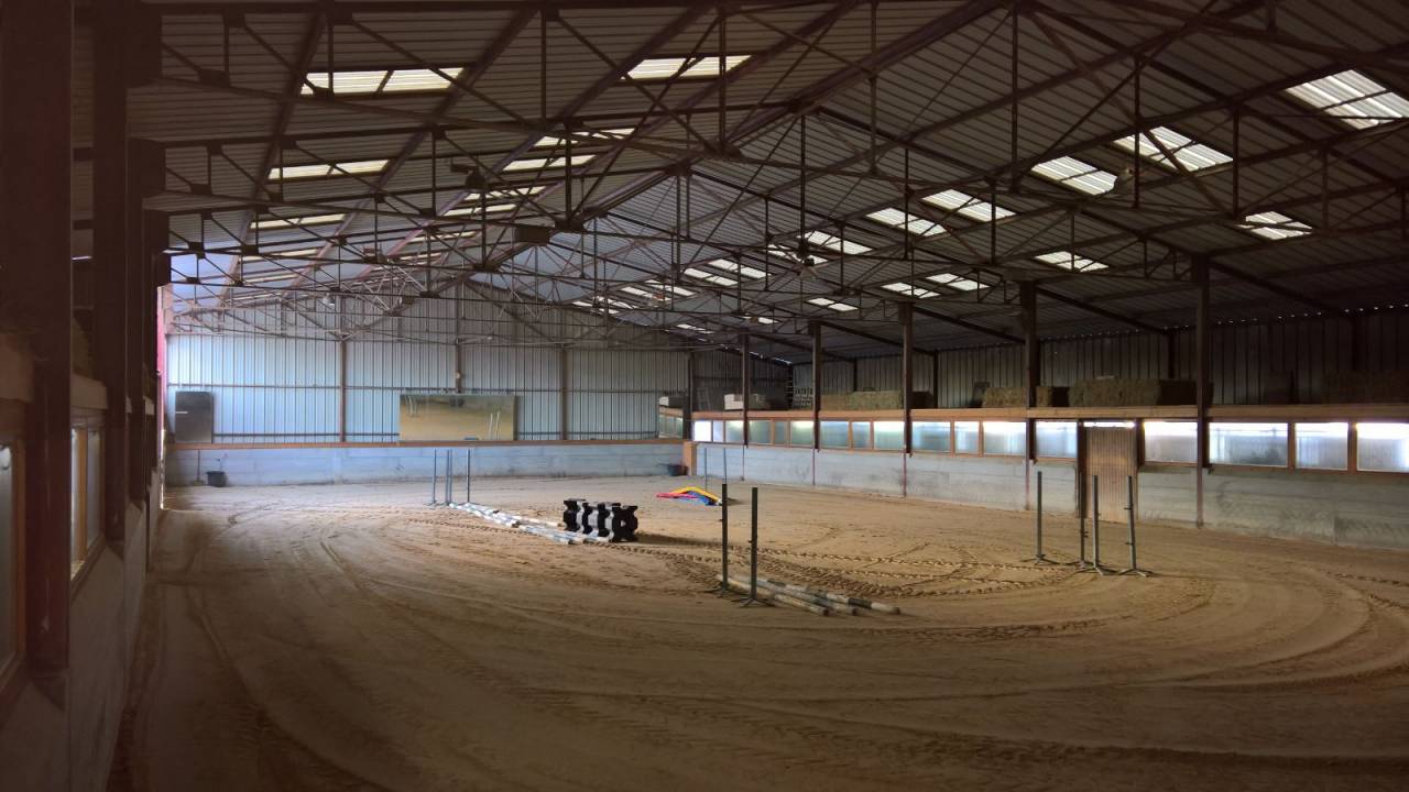 Livery yard  Haute-Savoie