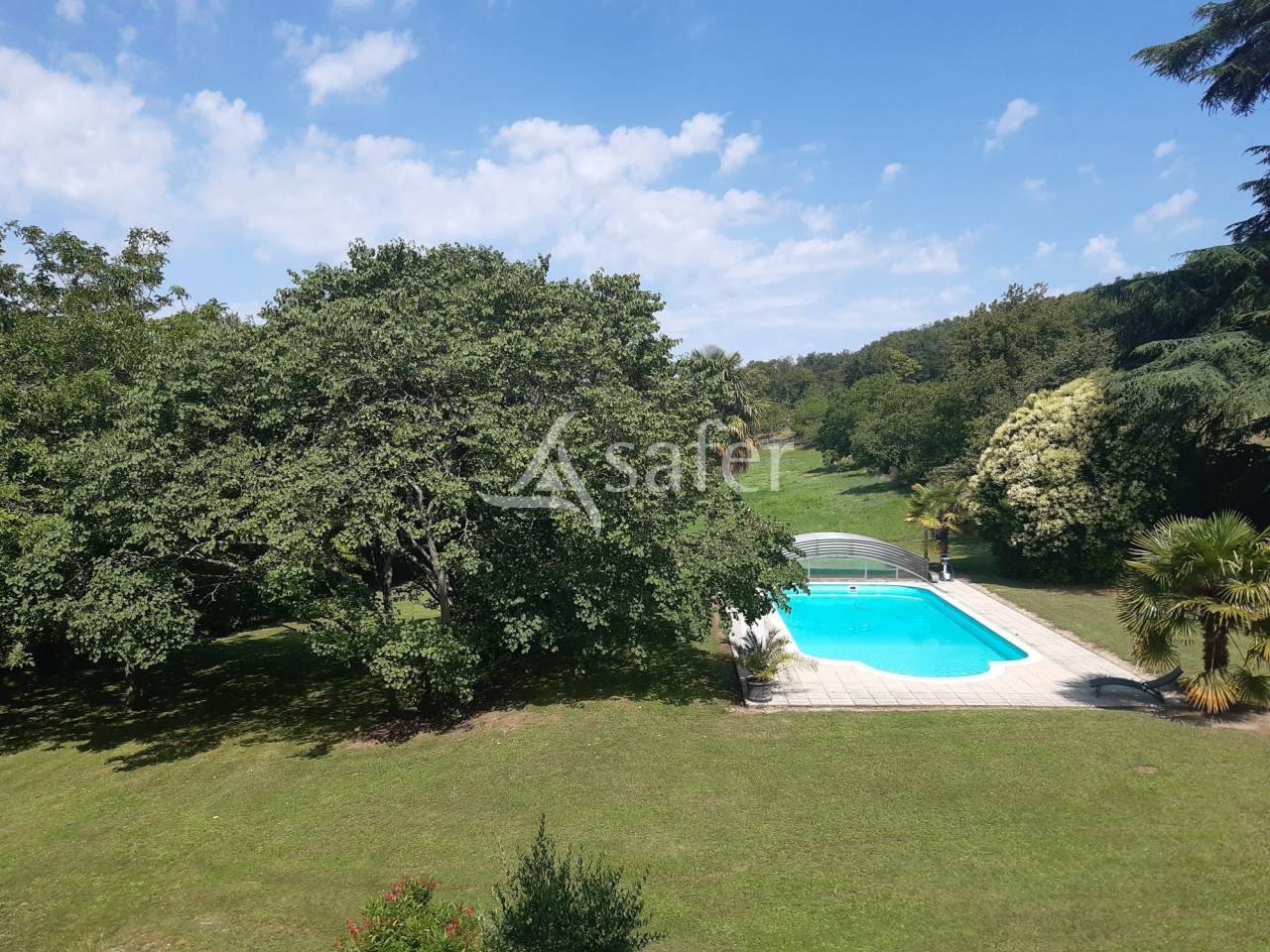 Equestrian property  Vienne