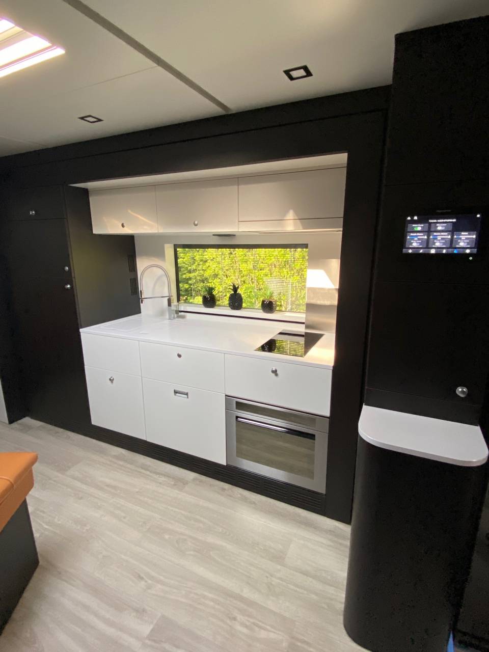 Horsebox NON-HGV STX MERCEDES 2020 Used