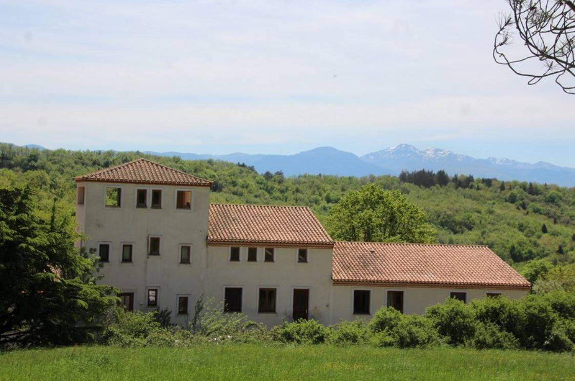 Equestrian property  Ariège