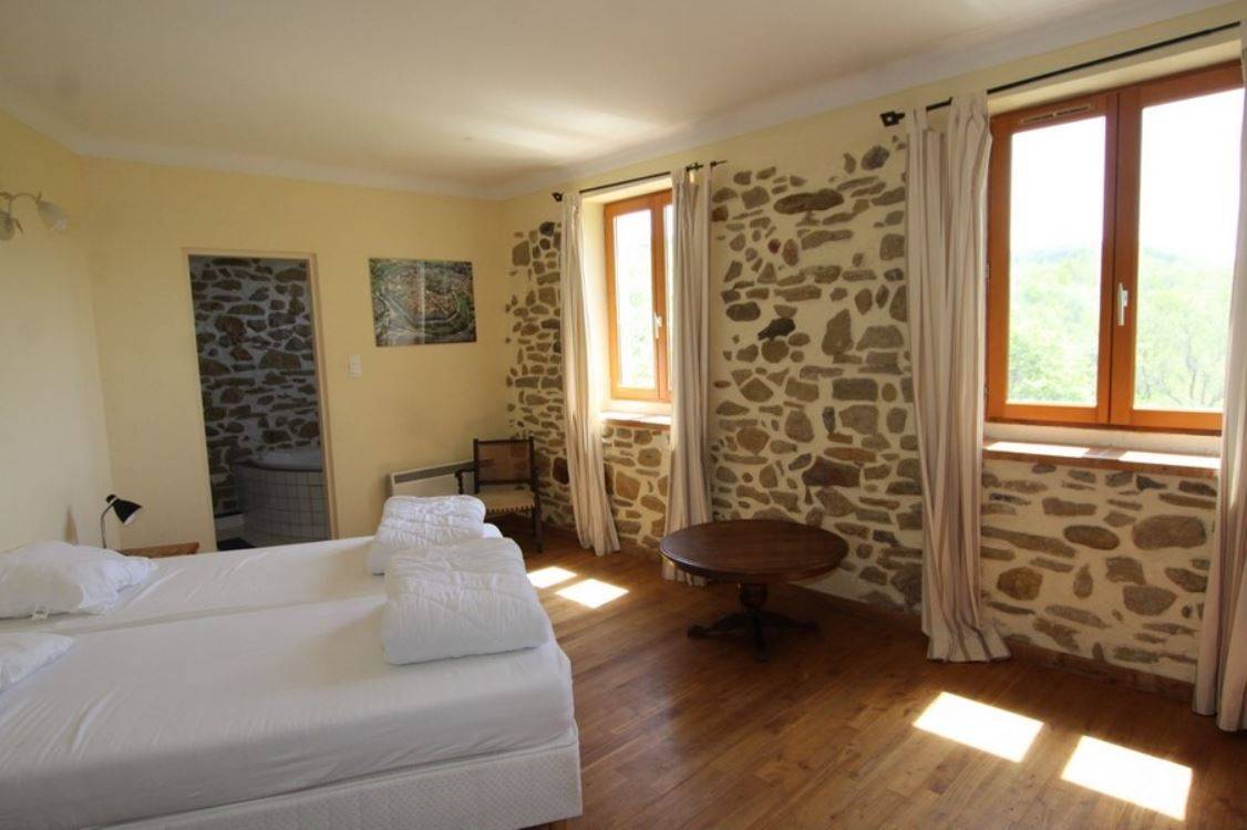 Equestrian property  Ariège