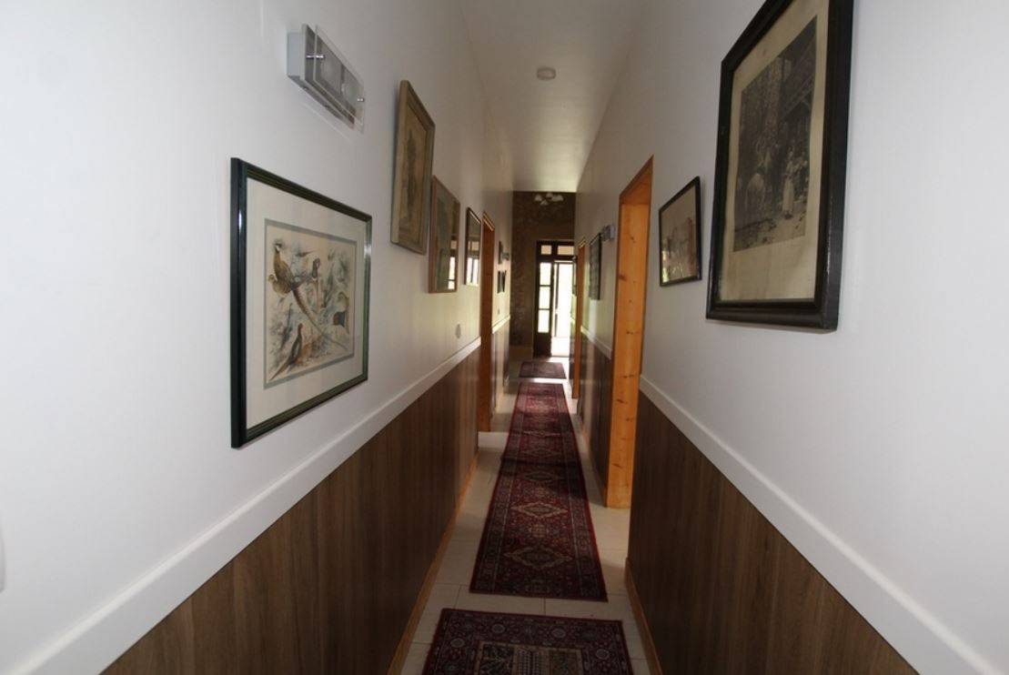Equestrian Bed and Breakfast  Aude