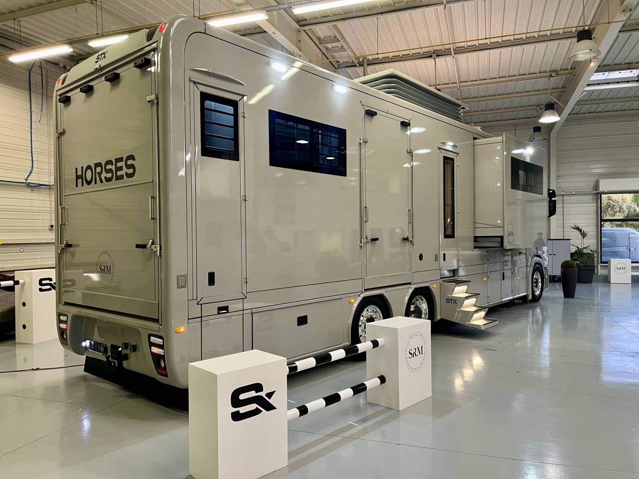 Horsebox NON-HGV STX SCANIA S500 2023 New