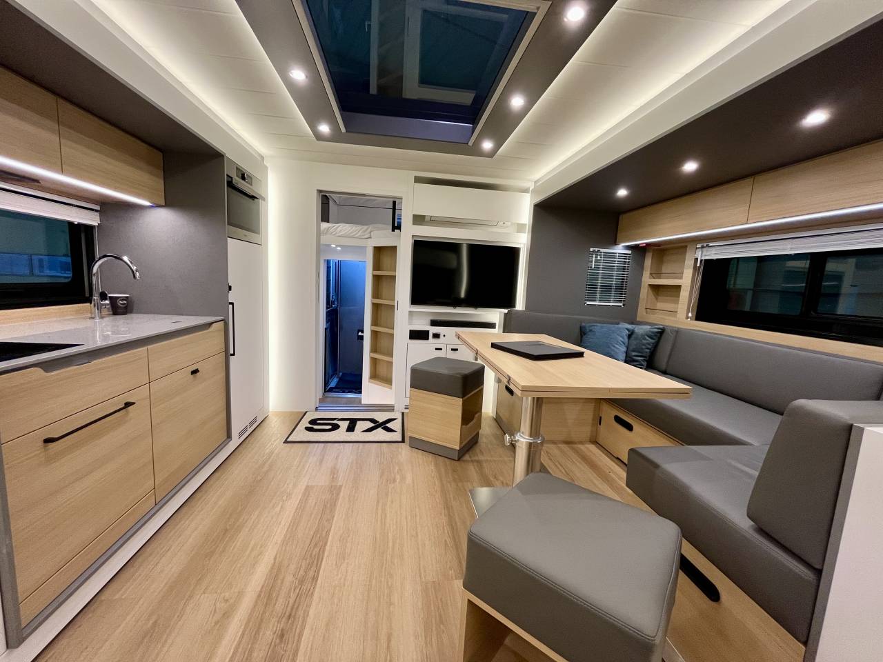 Horsebox NON-HGV STX SCANIA S500 2023 New