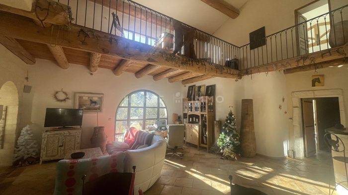 Equestrian property  Hérault