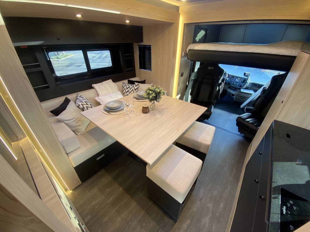 Horsebox NON-HGV STX  2025 New