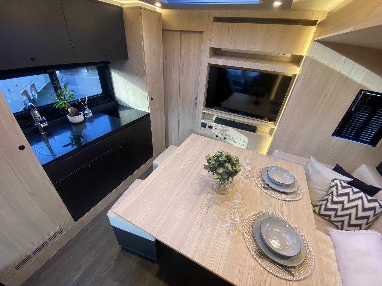 Horsebox NON-HGV STX  2025 New