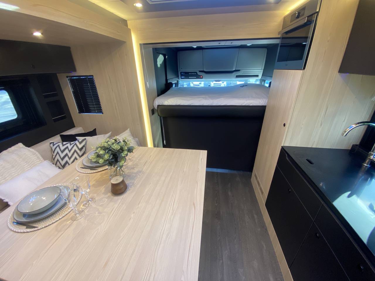 Horsebox NON-HGV STX  2025 New