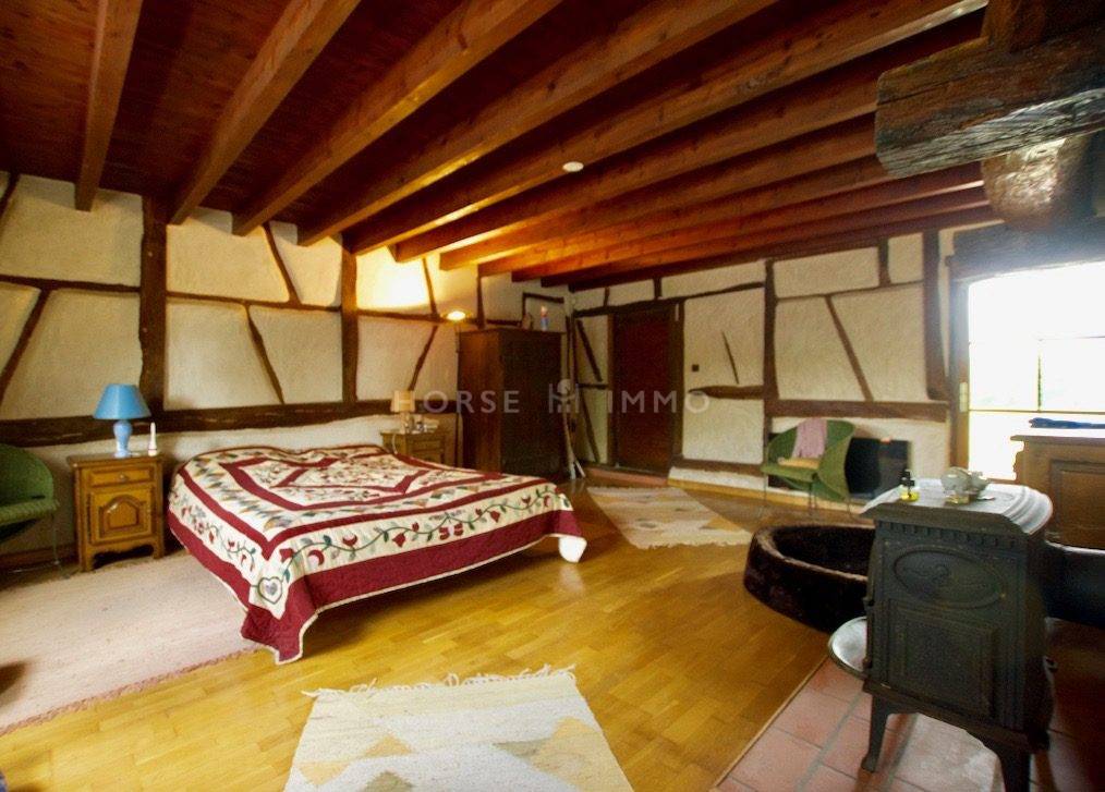 Equestrian property  Ain