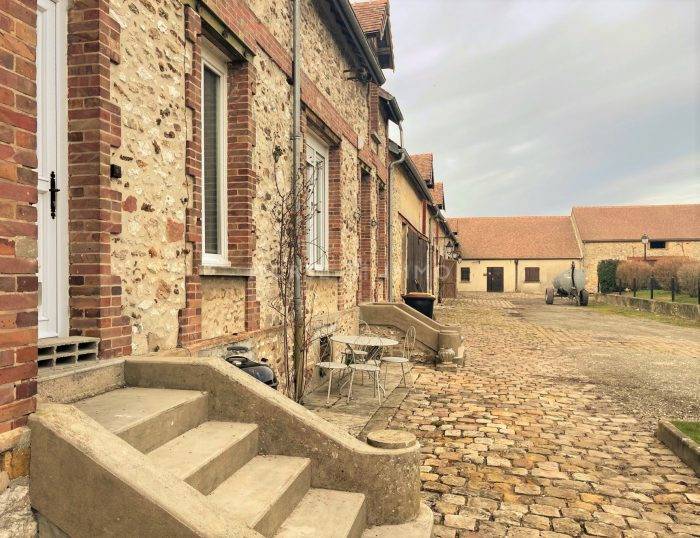 Equestrian property  Seine-et-Marne