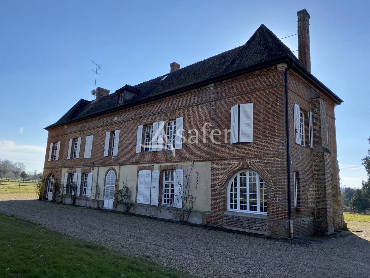 Equestrian property  Calvados