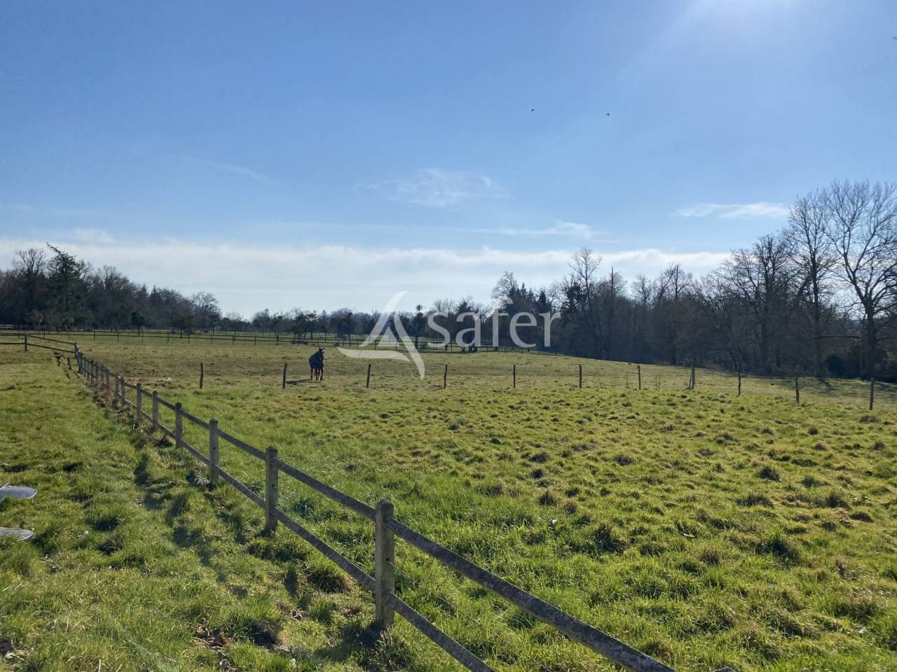 Equestrian property  Calvados