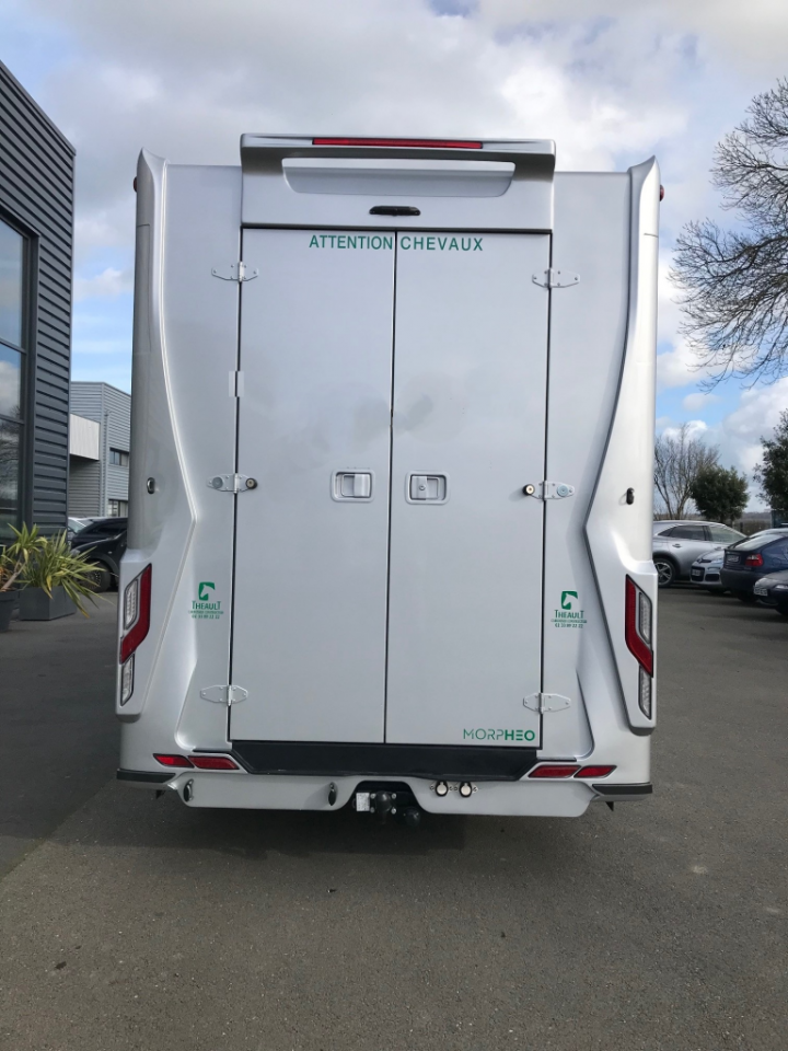 Horsebox HGV Renault Master 2019 Used