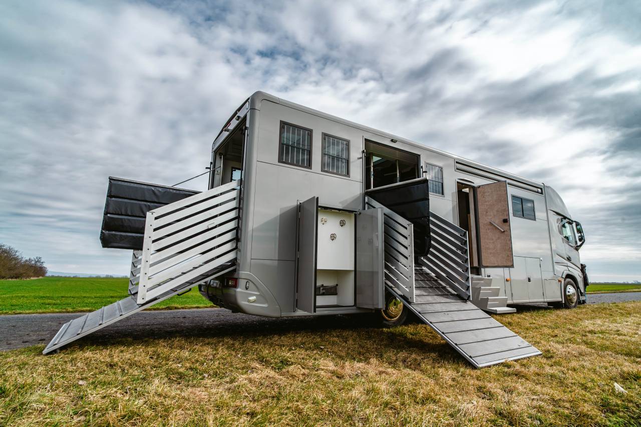 Horsebox NON-HGV Autre marque VOLVO 0 New