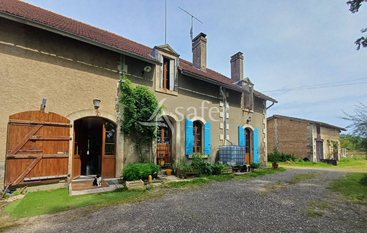 Sheep farm  Dordogne