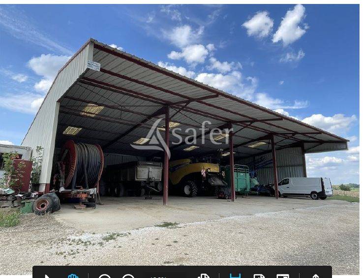 Other country property  Haute-Saône