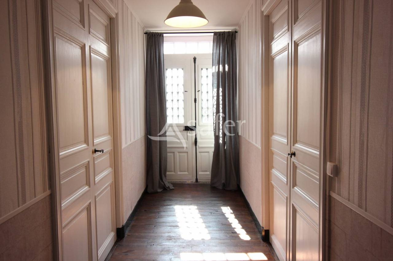 Other country property  Puy-de-Dôme