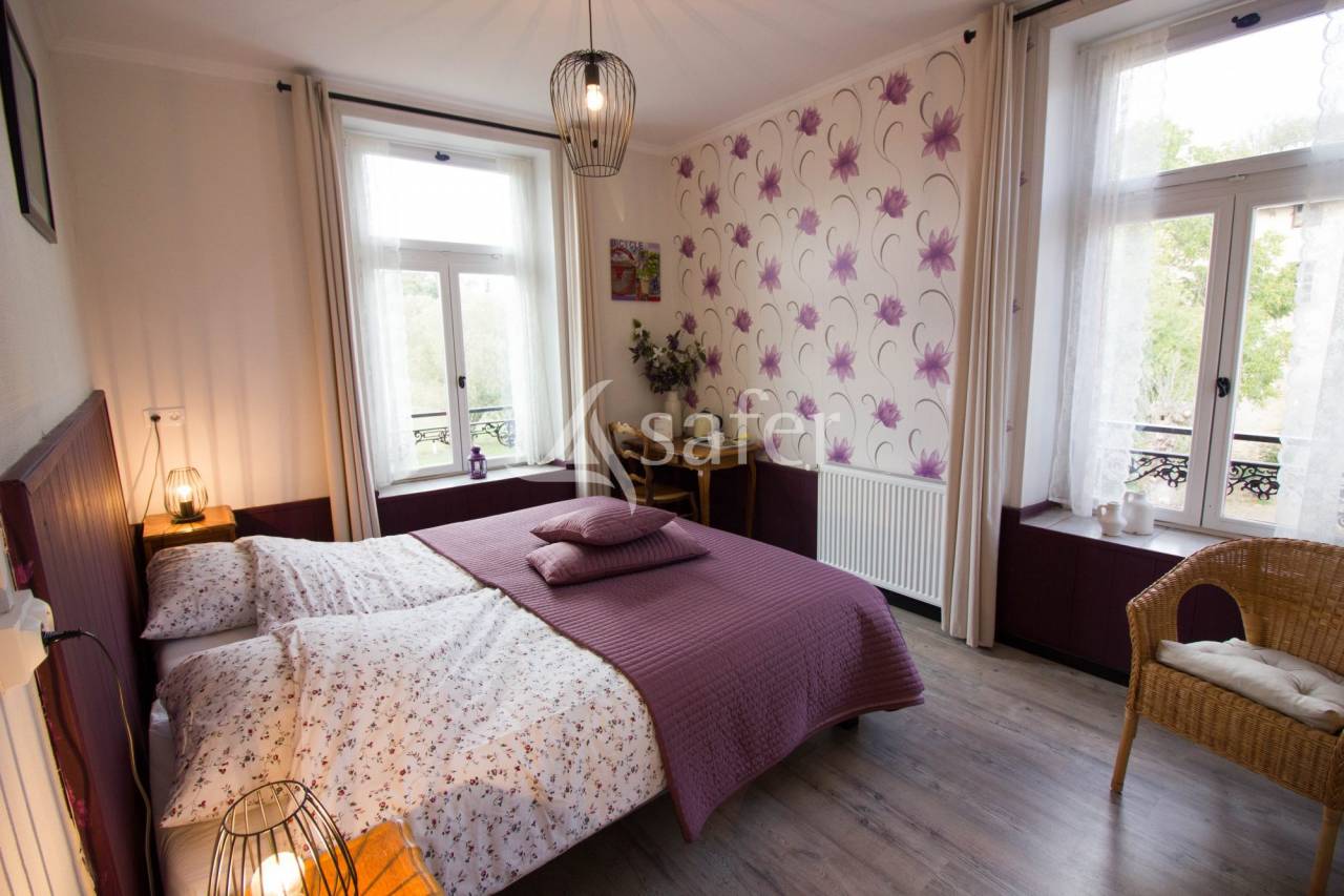 Other country property  Puy-de-Dôme