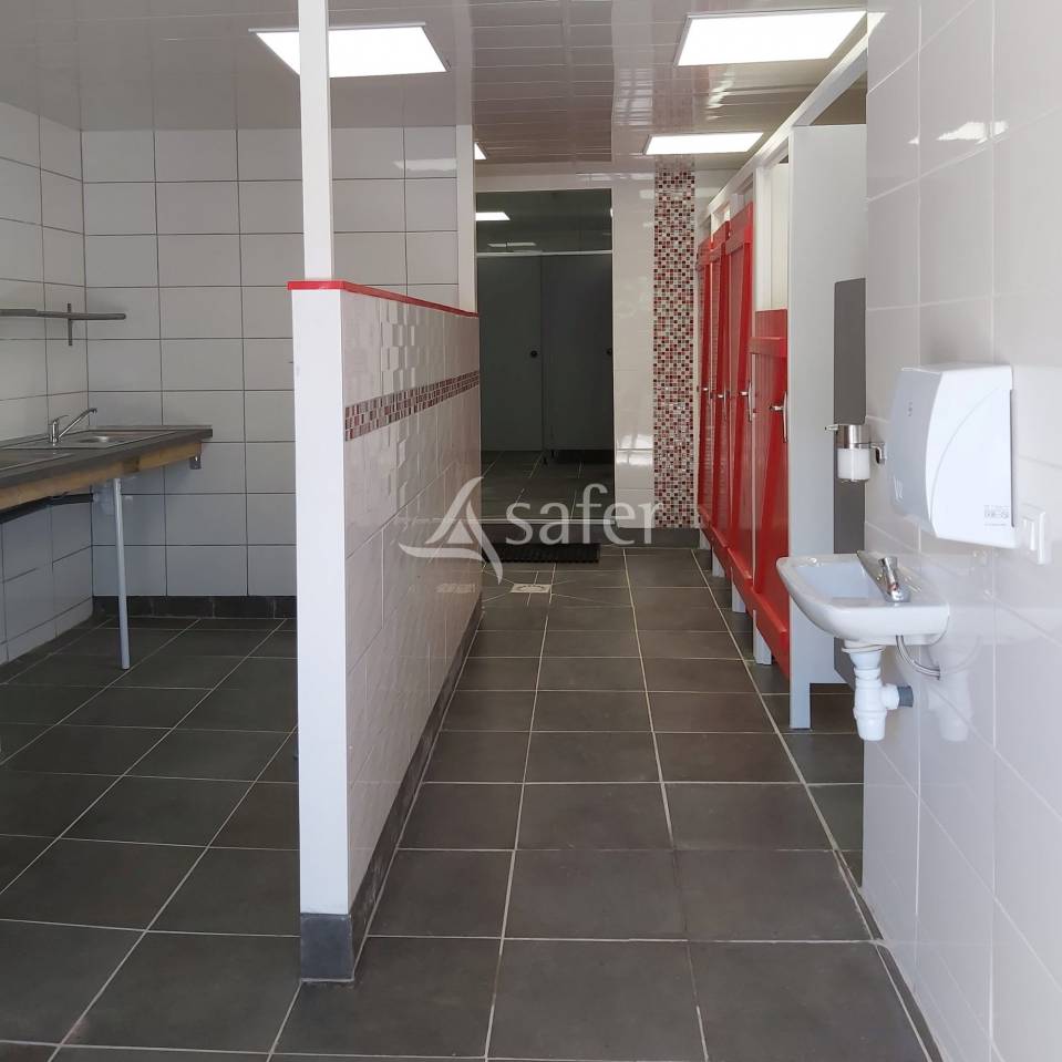 Other country property  Puy-de-Dôme