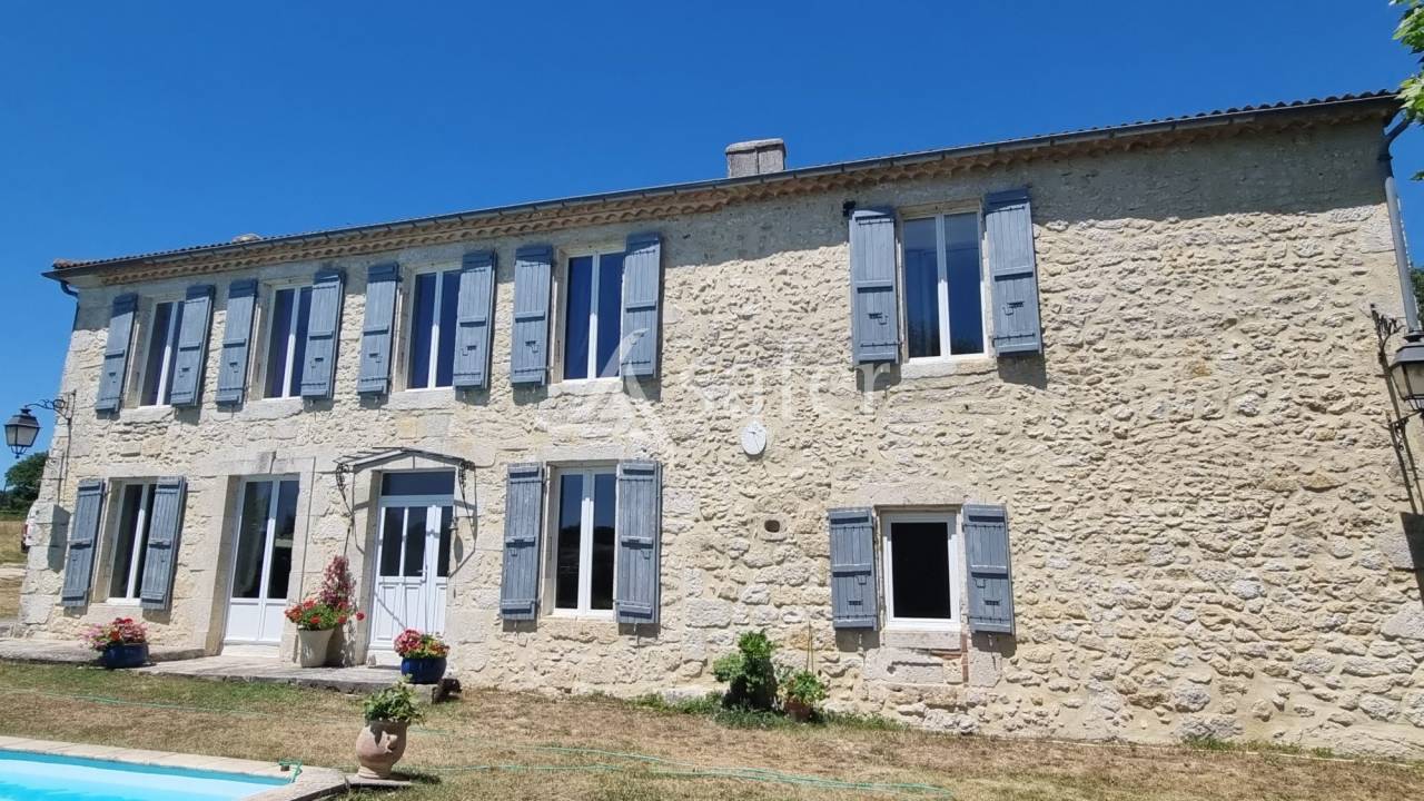 Other country property  Gers