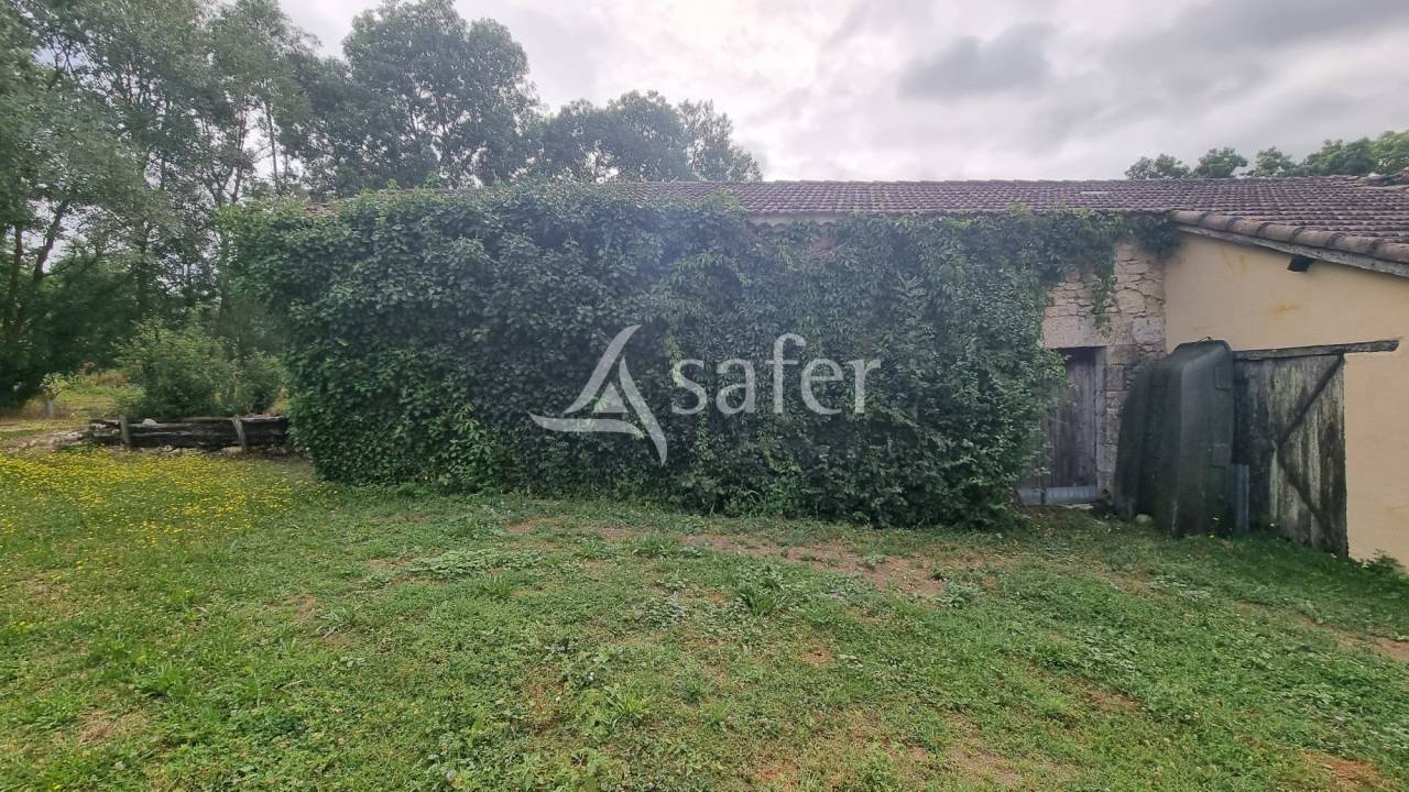 Other country property  Gers