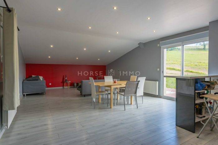 Equestrian property  Loire