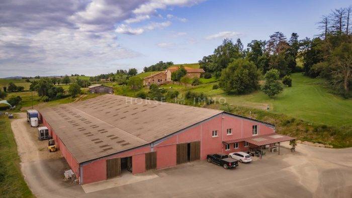 Equestrian property  Loire