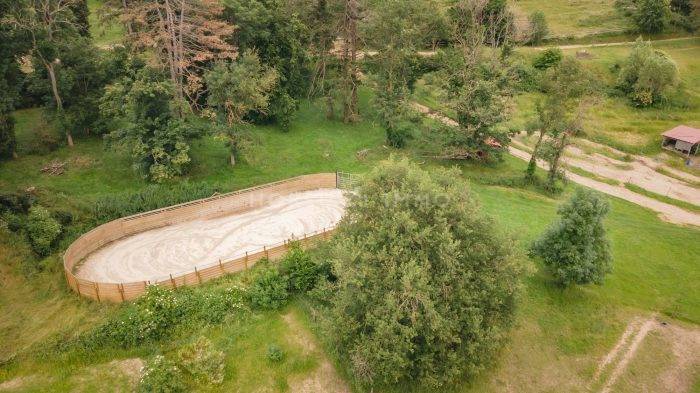 Equestrian property  Loire