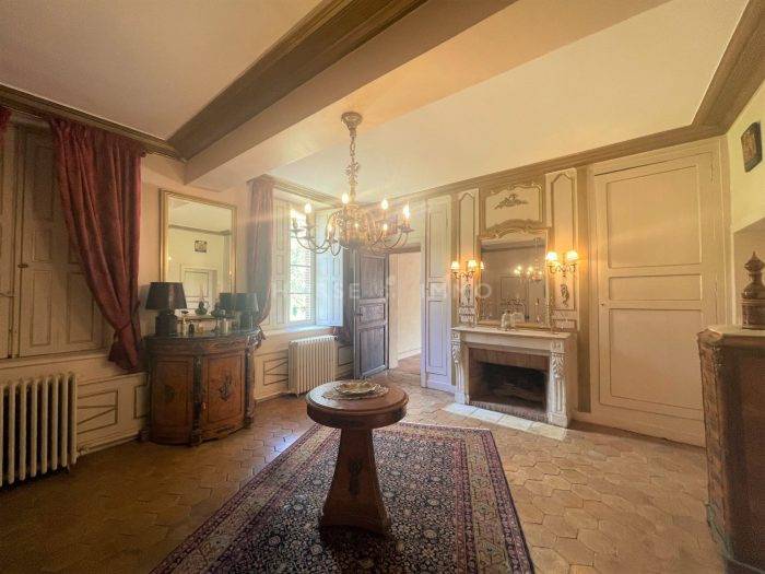 Equestrian property  Orne