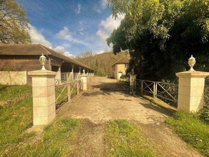 Equestrian property  Orne