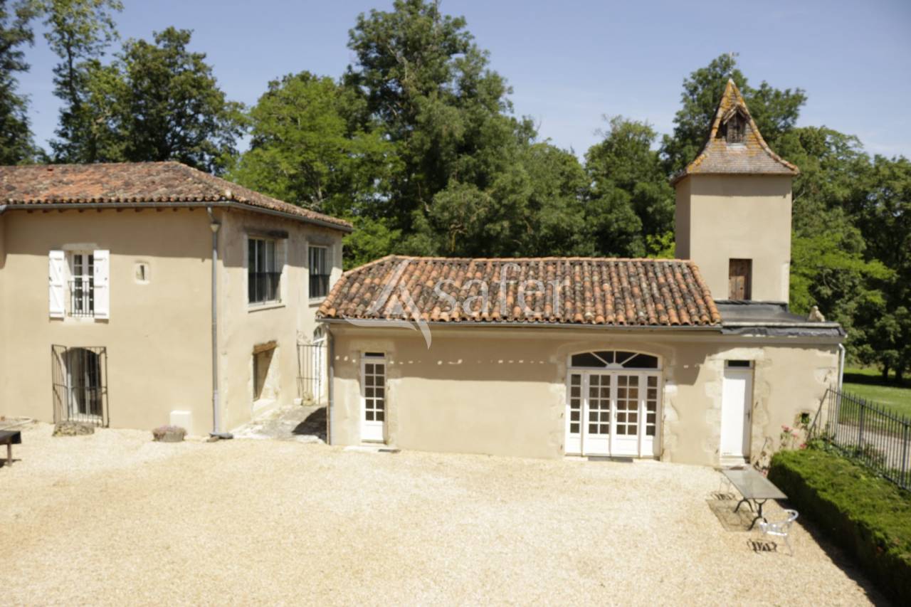 Other country property  Haute-Garonne